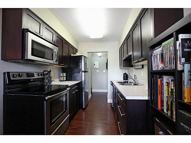 306 2299 E 30th Avenue - Victoria VE Apartment/Condo for sale, 2 Bedrooms (R2561252)