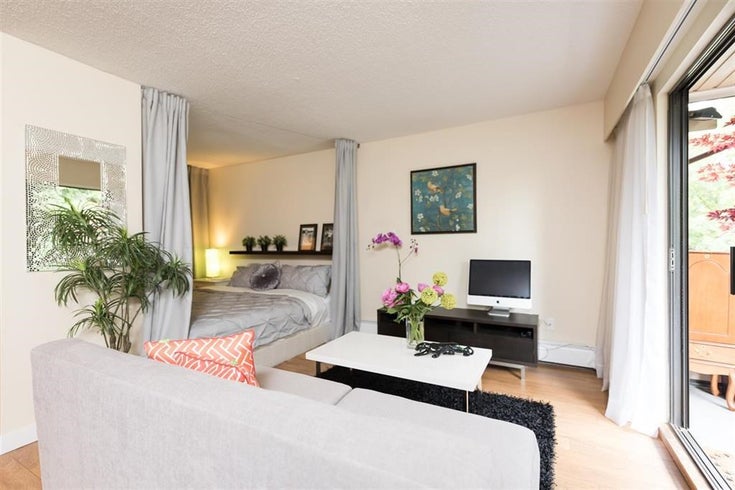 211 2190 W 7th Avenue - Kitsilano Apartment/Condo for sale, 1 Bedroom (R2550651)