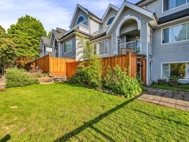 209 - 1433 E 1st Street - Grandview Woodland Apartment/Condo for Sale, 2 Bedrooms (R3006560)