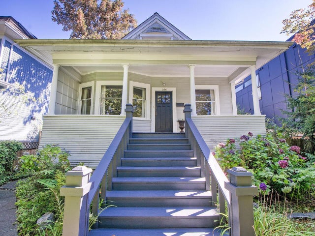256 E 16th Avenue - Main Single Family Residence for Sale, 4 Bedrooms (R3039546)