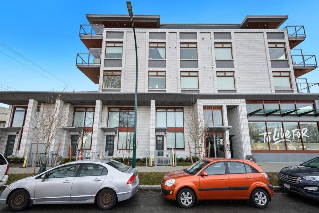 208 - 2408 Grant Street - Renfrew VE Apartment/Condo for Sale(R3048054)