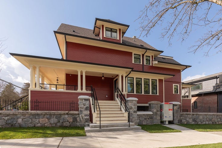 1081 Semlin Drive - Grandview Woodland Half Duplex for Sale, 4 Bedrooms (R3055065)