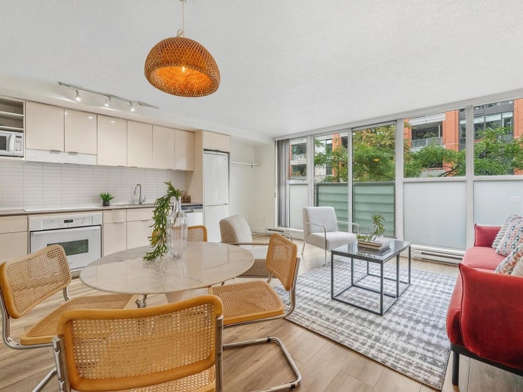 209 - 168 Powell Street - Downtown VE Apartment/Condo for Sale, 1 Bedroom (R3056028)