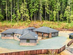  2820 Woodcroft Pl - ML Shawnigan Single Family Residence, 2 Bedrooms (803220)