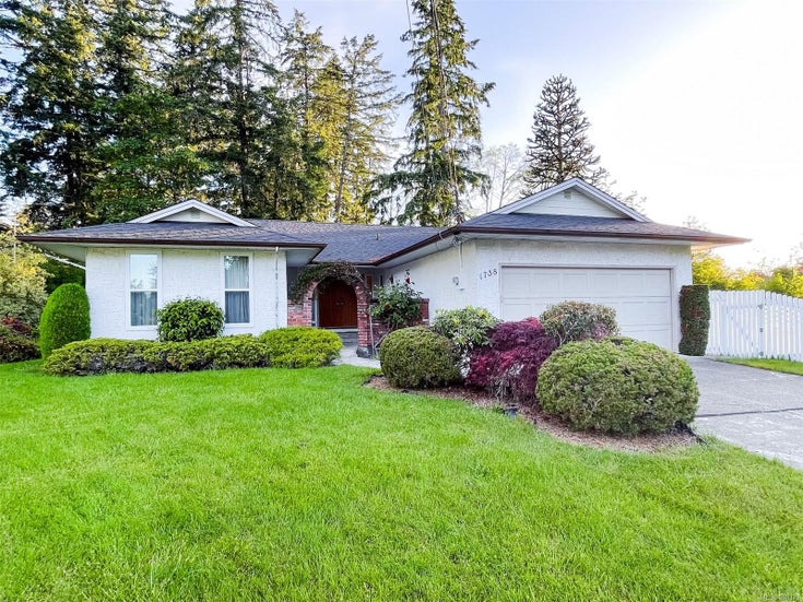 1738 Maple Glen Pl - Du Cowichan Bay Single Family Residence for sale, 3 Bedrooms (966373)