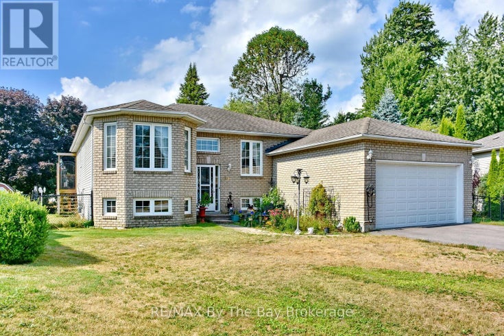 41 EVERGREEN CRESCENT - Wasaga Beach House for Sale, 5 Bedrooms (S12338863)