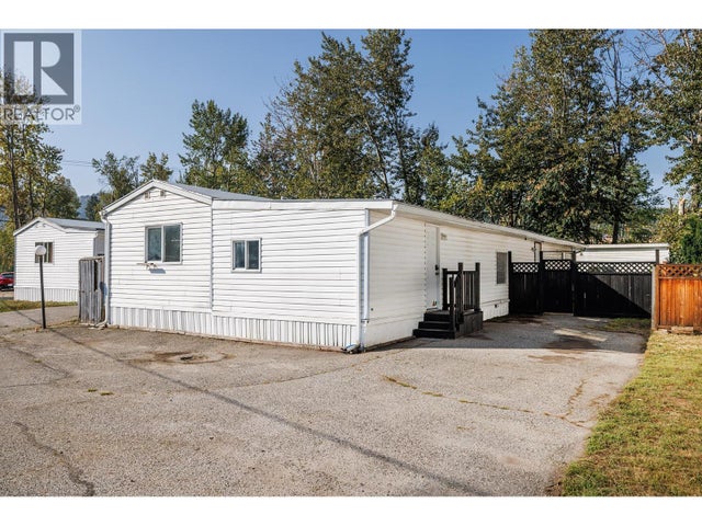720 Commonwealth Road Unit# 234 - Kelowna Manufactured Home for Sale, 4 Bedrooms (10363207)