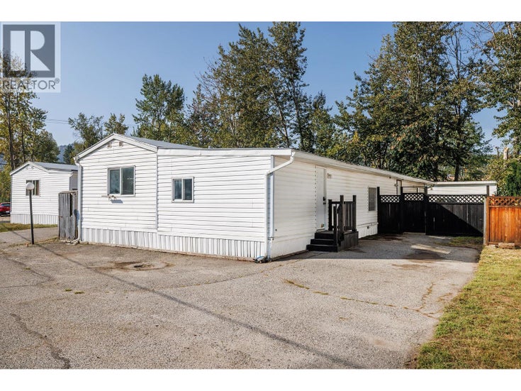 720 Commonwealth Road Unit# 234 - Kelowna Manufactured Home for Sale, 4 Bedrooms (10363207)