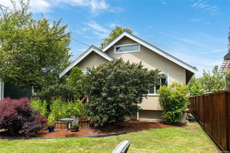 1484 Edgeware Rd - Vi Oaklands Single Family Residence for Sale, 2 Bedrooms (1004277)