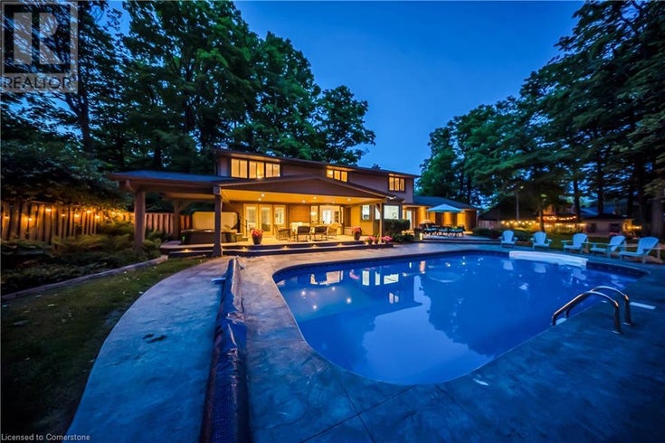 358 GREEN ACRES Drive - Waterloo House for Sale, 5 Bedrooms (40733095)