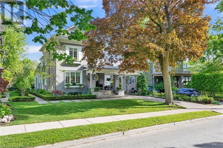 19 MAYNARD Avenue - Kitchener House for Sale, 5 Bedrooms (40739542)