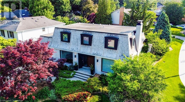 75 SOMERSET Crescent - Waterloo House for Sale, 4 Bedrooms (40752994)