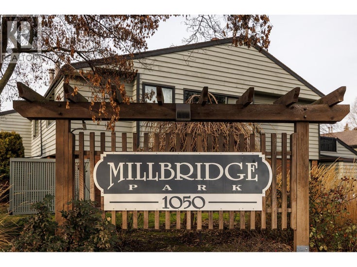 1050 Springfield Road Unit# 132 - Kelowna Row / Townhouse for Sale, 3 Bedrooms (10372840)