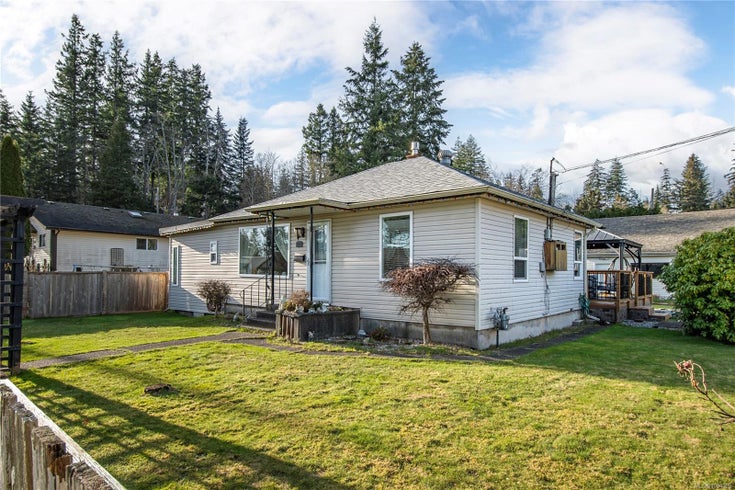 2742 Vargo Rd - CR Campbell River North Single Family Residence for Sale, 3 Bedrooms (1004329)