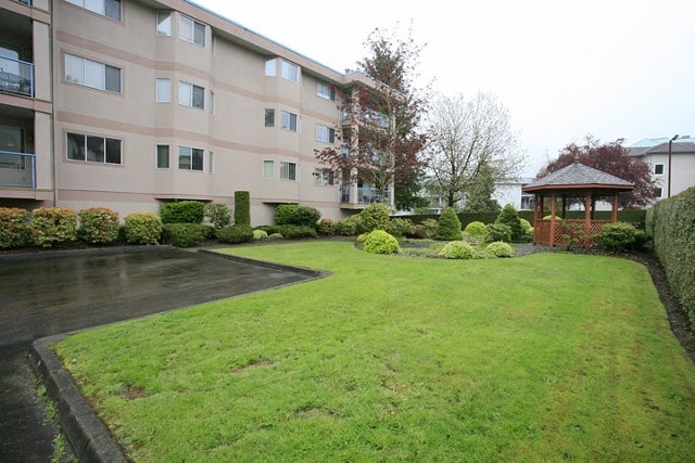 # 110 33110 George Ferguson Wy - Central Abbotsford Apartment/Condo, 2 Bedrooms (F1111503)