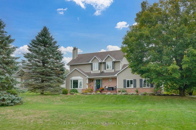 99 Highland Drive - Horseshoe Valley Detached for Sale, 3 Bedrooms (S12423713)