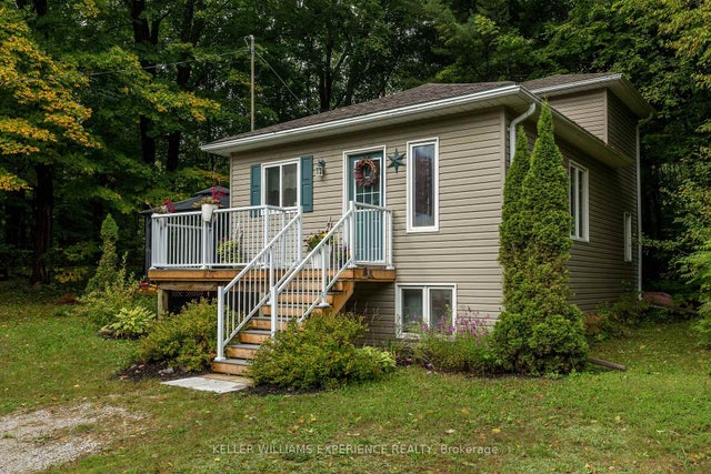 2486 Houseys Rapids Road - Morrison Detached for Sale, 1 + 1 Bedrooms (X12042573)