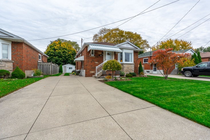 355 East 34th Street, Hamilton, Ontario.  - Hamilton HOUSE(40706694)