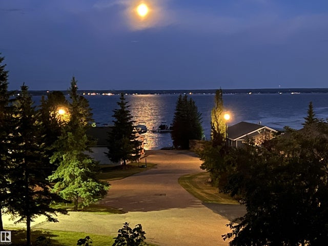 #525 55101 STE. ANNE TR - Estates At Waters Edge Detached Single Family for Sale, 4 Bedrooms (E4451897)