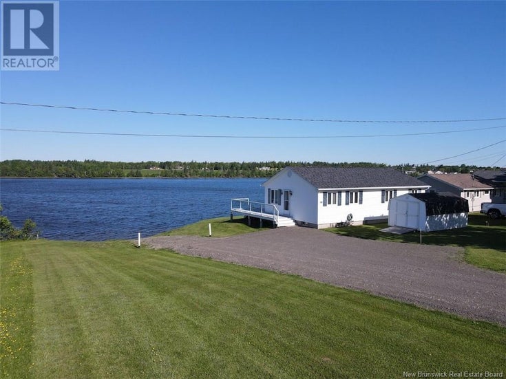 33 Lionel Road - Bouctouche House for Sale, 3 Bedrooms (NB112059)