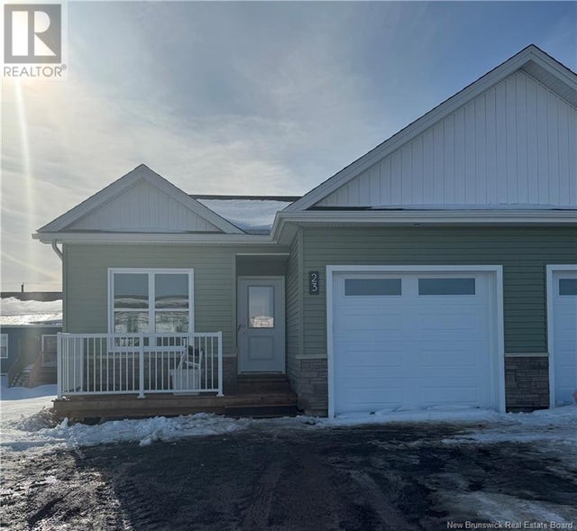 21 Violet Street - Shediac House for Sale, 4 Bedrooms (NB113127)