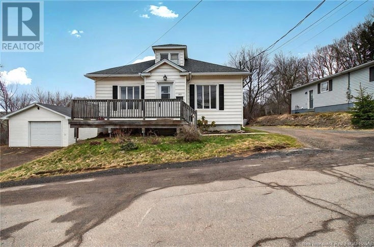 122 Hillview Avenue - Riverview House for Sale, 2 Bedrooms (NB116618)