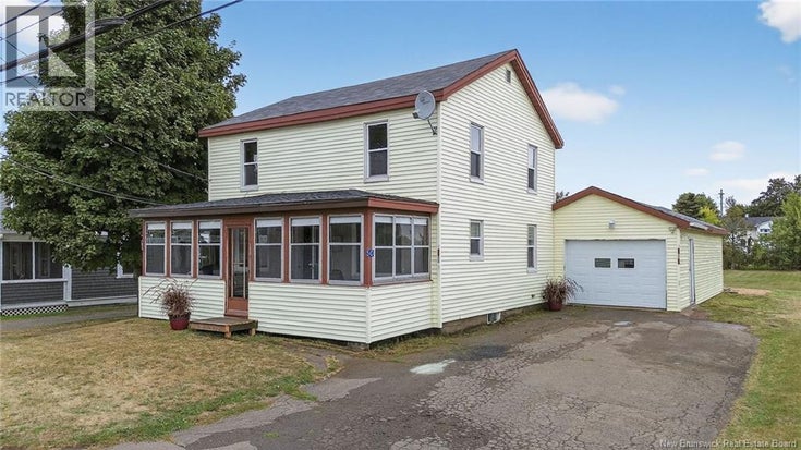 50 Hamilton Street - Shediac House for Sale, 3 Bedrooms (NB127151)