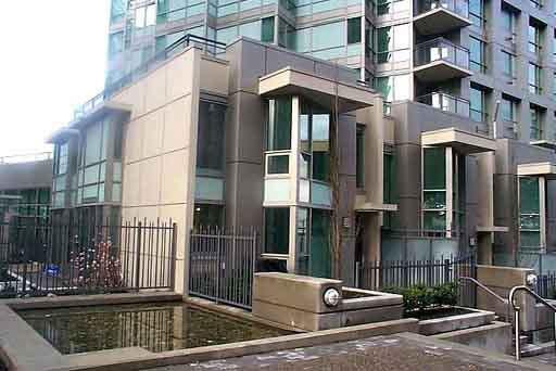 649 Jervis Street - Coal Harbour Townhouse, 2 Bedrooms (V385180)