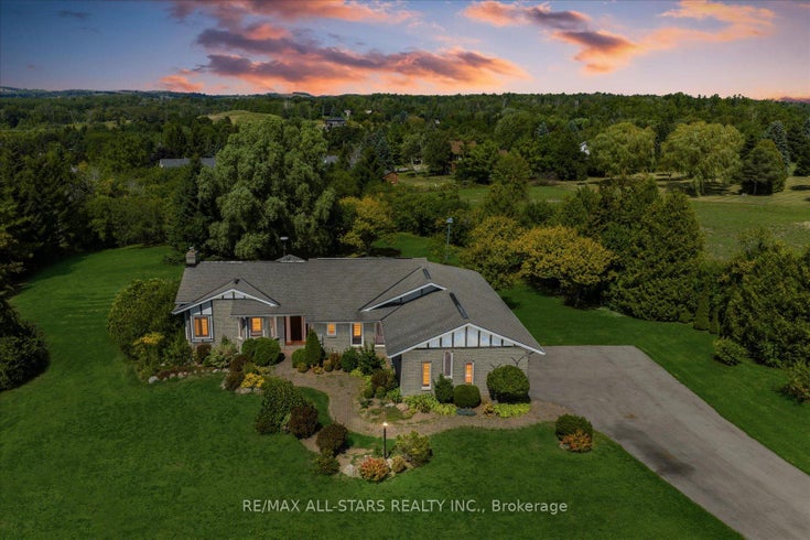46 Forest Hill Drive - Rural Hamilton Detached for Sale, 3 + 1 Bedrooms (X12407428)
