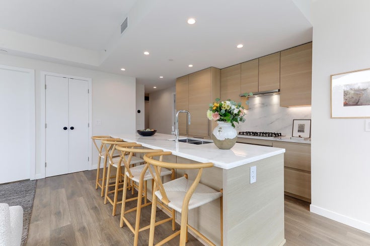 804 - 305 Morrissey Road - Port Moody Centre Apartment/Condo for Sale, 2 Bedrooms (R3062303)