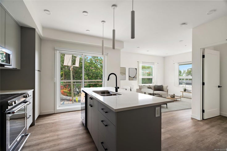 B507 - 1102 Esquimalt Rd - Es Rockheights Condo Apartment for Sale, 1 Bedroom (1003137)