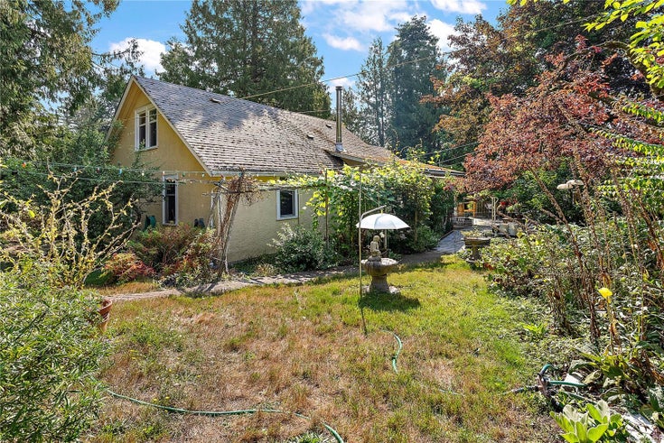 1720 Swartz Bay Rd - NS Swartz Bay Single Family Residence for Sale, 4 Bedrooms (1012827)