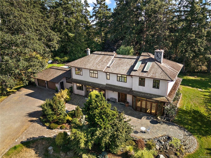 845 Downey Rd - NS Deep Cove Single Family Residence for Sale, 7 Bedrooms (1014286)