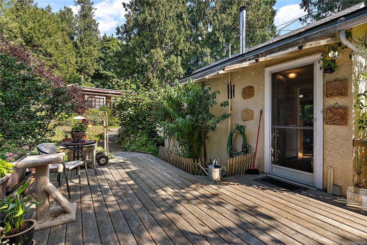 1720 Swartz Bay Rd - NS Swartz Bay Single Family Residence for Sale, 4 Bedrooms (1016002)