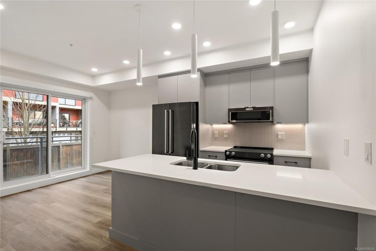 305 - 610 Lampson St - Es Rockheights Condo Apartment for Sale, 1 Bedroom (1026538)