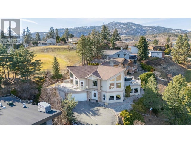 136 Sumac Ridge Drive - Summerland House for Sale, 4 Bedrooms (10351513)