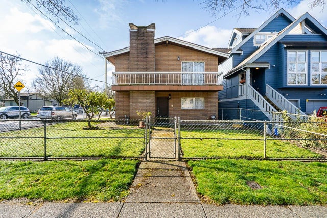 1415 Salsbury Drive - Grandview Woodland Single Family Residence for Sale, 5 Bedrooms (R2981476)