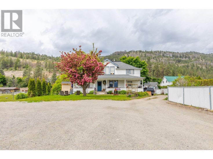 14612 Garnet Avenue - Summerland House for Sale, 7 Bedrooms (10315110)