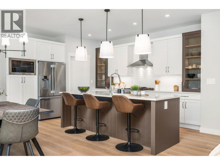 7760 Okanagan Landing Road Unit# 98 Lot# 1 - Okanagan Landing House for Sale, 3 Bedrooms (10371711)