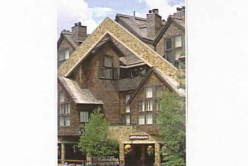 320 4250 Village Stroll - Whistler Village Apartment/Condo for sale(V018191)