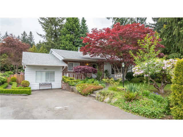 2285 Haversley Avenue - Central Coquitlam House/Single Family for sale, 3 Bedrooms (V1122530)