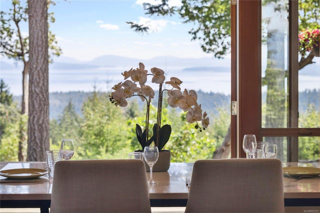1495 Coats Dr - Isl Gabriola Island Single Family Residence for Sale, 4 Bedrooms (997531)
