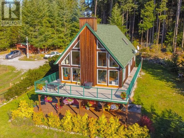 6268 SHELTER POINT ROAD - Texada Island House for Sale, 3 Bedrooms (18841)