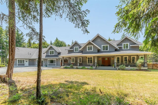 2200 Honey Wulff Close - PQ Nanoose Single Family Residence for Sale, 6 Bedrooms (1012952)