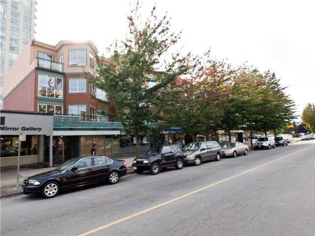 202 131 W 3rd Street - Lower Lonsdale Apartment/Condo for sale, 2 Bedrooms (V911682)