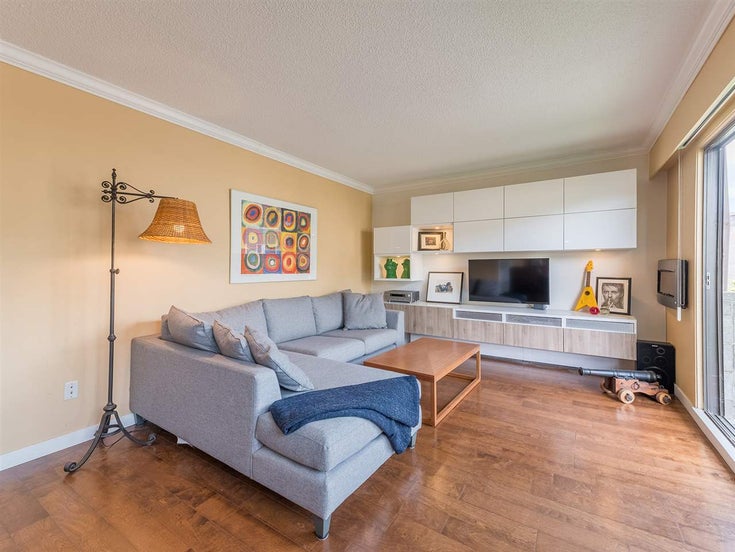 108 160 E 19th Street - Central Lonsdale Apartment/Condo for sale, 2 Bedrooms (R2570964)