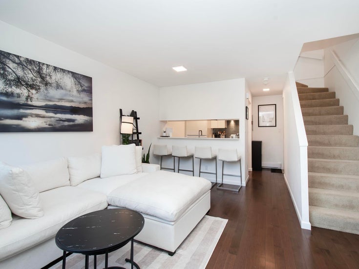 18 1870 YEW STREET - Kitsilano Apartment/Condo, 1 Bedroom (R2930008)