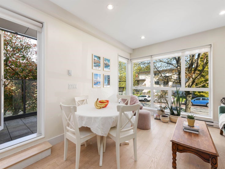 1880 Frances Street - Hastings Townhouse for Sale, 2 Bedrooms (R2993801)