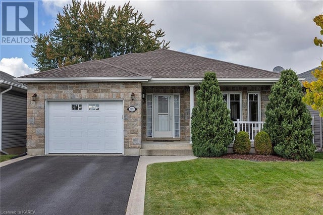 1092 CROSSFIELD Avenue - Kingston House for sale, 3 Bedrooms (40660809)