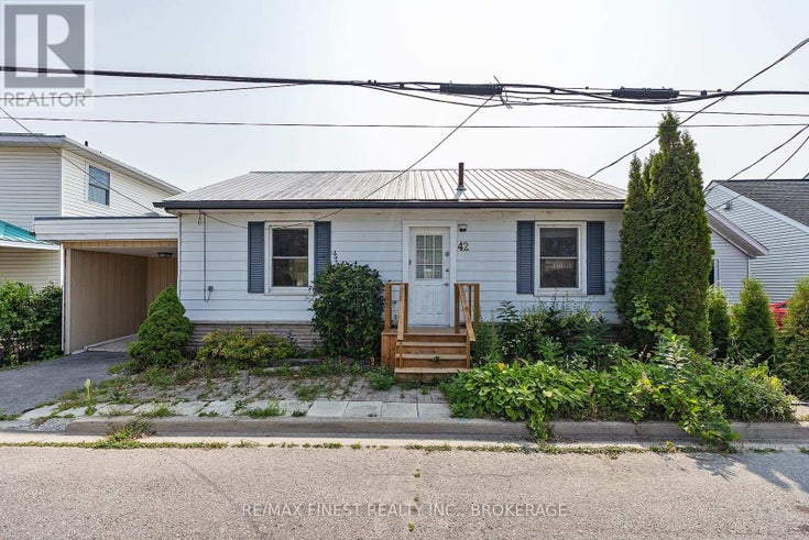 42A HILL STREET - Prince Edward County (picton) House for Sale, 2 Bedrooms (X12342871)